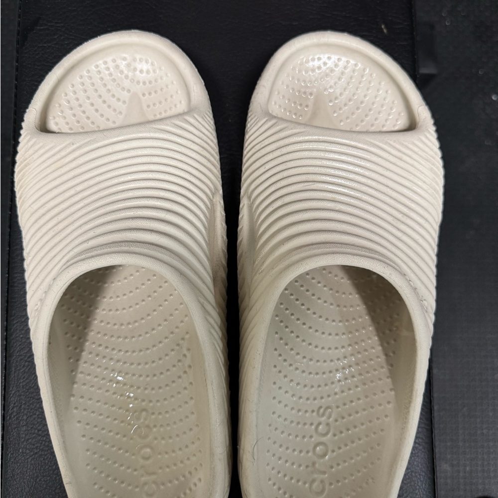 CROCS Men’s Cream Mules